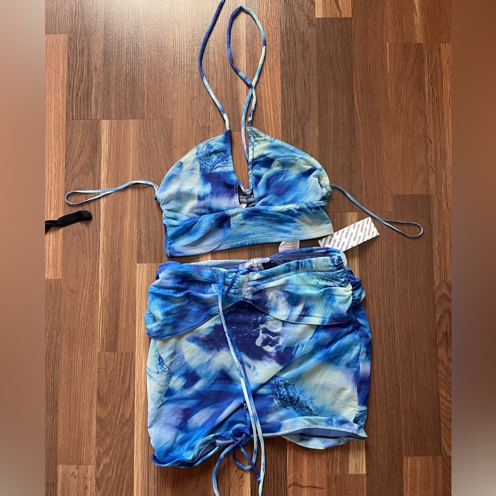 NWT skirt set